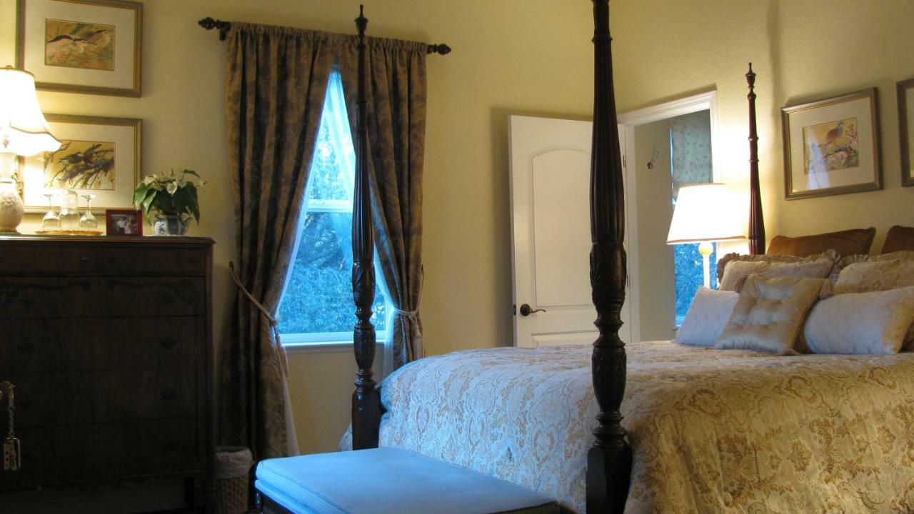 Yosemite Rose Bed And Breakfast Groveland Eksteriør billede