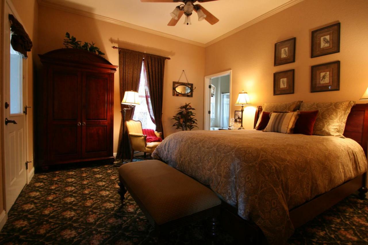 Yosemite Rose Bed And Breakfast Groveland Eksteriør billede