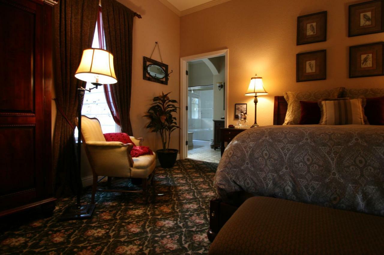 Yosemite Rose Bed And Breakfast Groveland Eksteriør billede