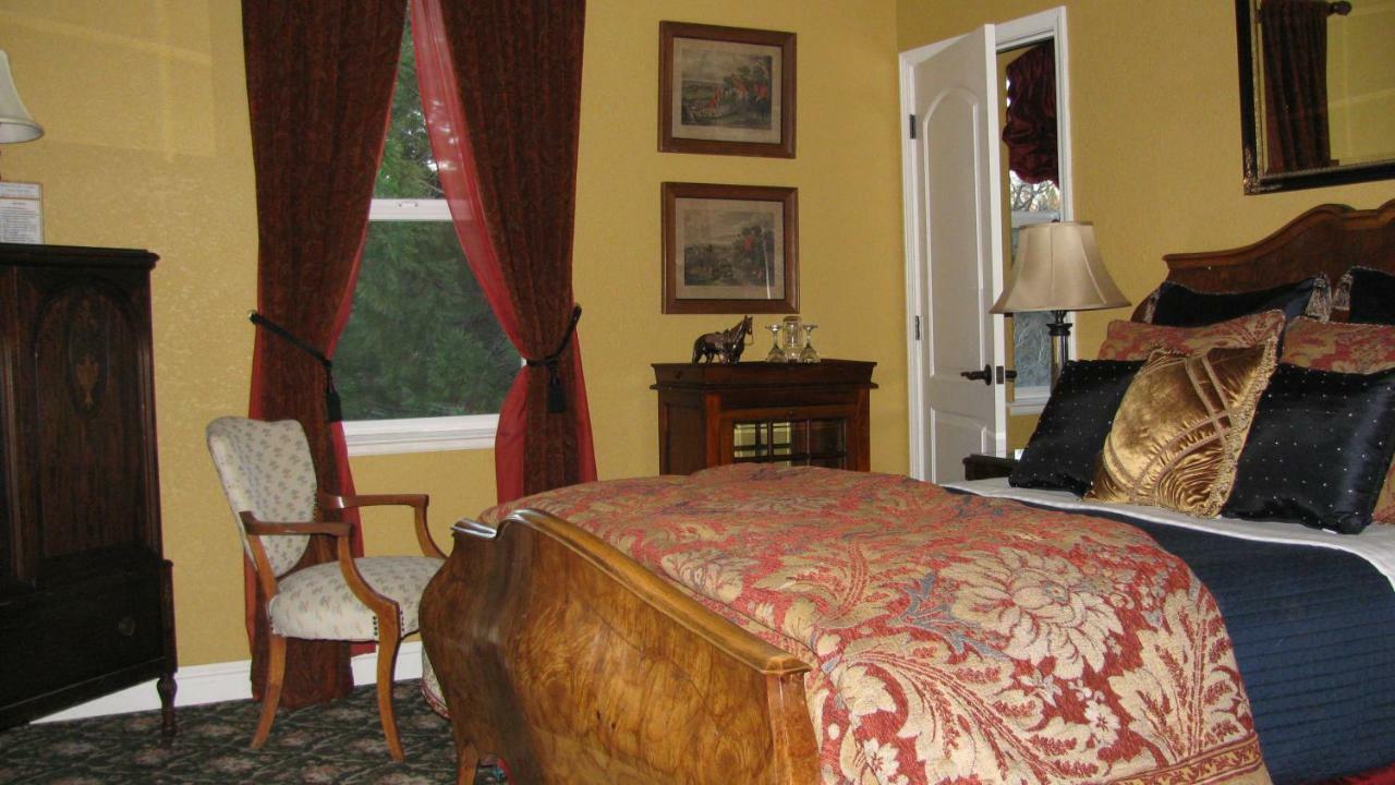 Yosemite Rose Bed And Breakfast Groveland Eksteriør billede